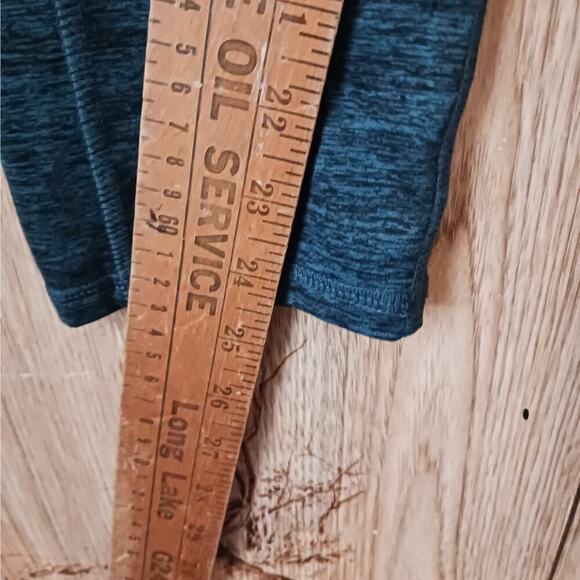 Kyodan Heathered Green Capri Leggings Size Medium - Picture 7 of 8